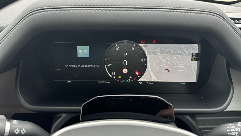 Land Rover Defender 3.0 D350 X-Dynamic SE 110 5dr Auto Diesel Estate